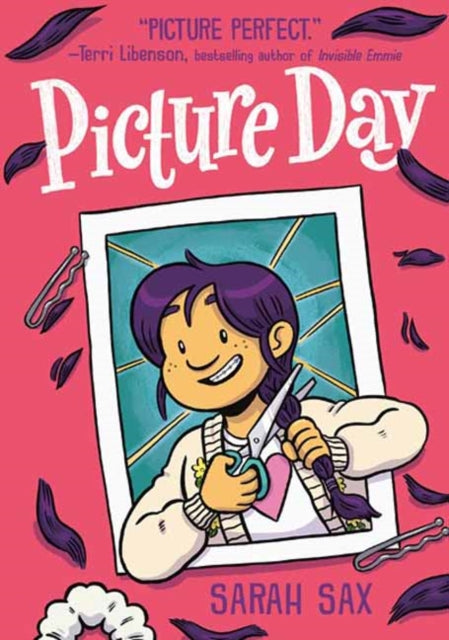 Picture Day : (A Graphic Novel)-9780593306871